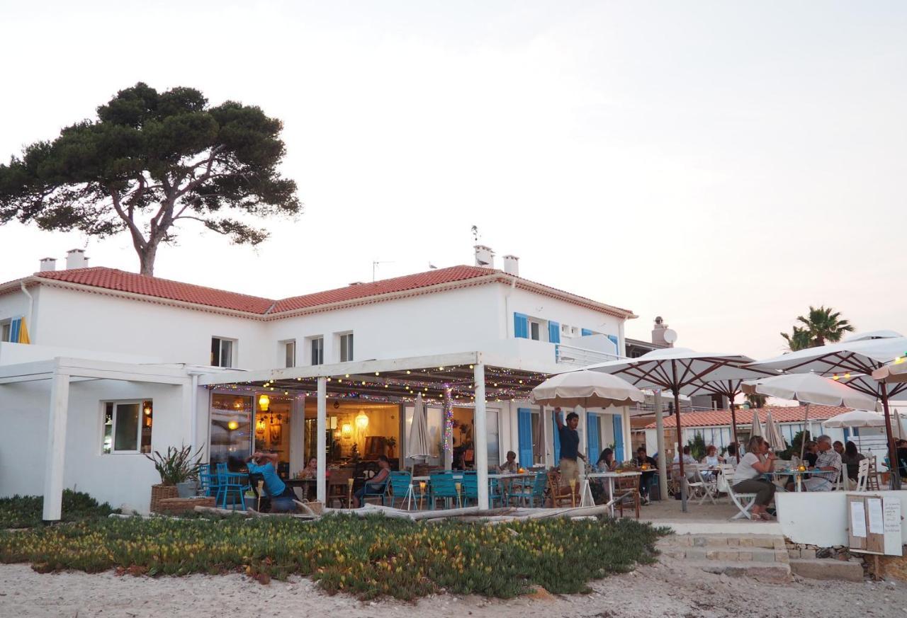 Hotel Lido Beach Hyeres Exterior photo